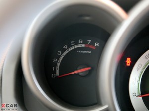 2009款1.4L 手动舒适版 中控区
