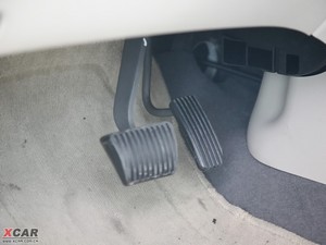 2009款1.6L 自动豪华版 空间座椅