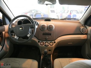 2009款1.4L 手动舒适版 内饰全景