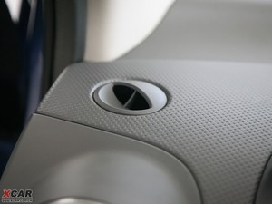 2009款1.6L 自动豪华版 中控区