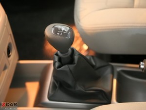 2009款1.4L 手动舒适版 换挡杆