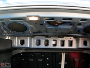 2009款1.4L 手动标准版 空间座椅