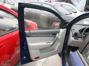 2009款1.4L 手动标准版 空间座椅