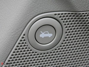2009款1.6L 手动豪华版 空间座椅