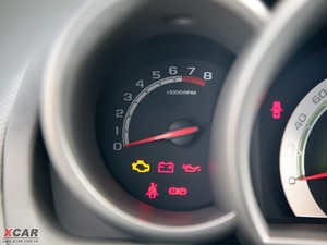2009款1.6L 自动豪华版 中控区