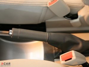 2009款1.4L 手动舒适版 驻车制动器