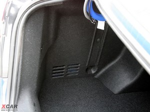 2009款1.4L 手动标准版 空间座椅