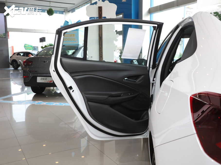 2021Ɲ Redline 325T Ԅҫ