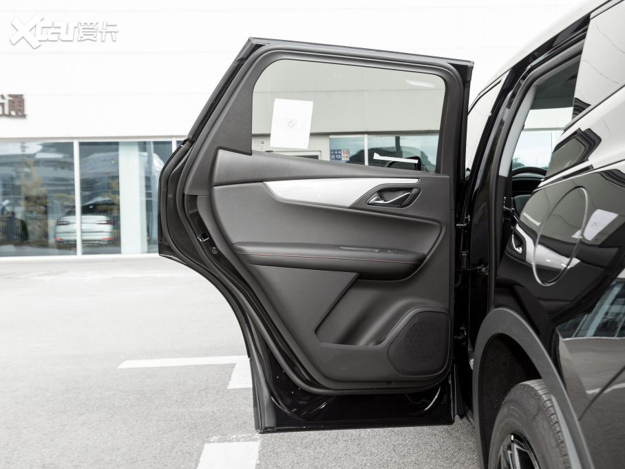 2022ѩm_ p 650T Redline 7 