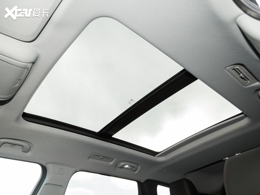 2022ѩm_ p 650T Redline 7 