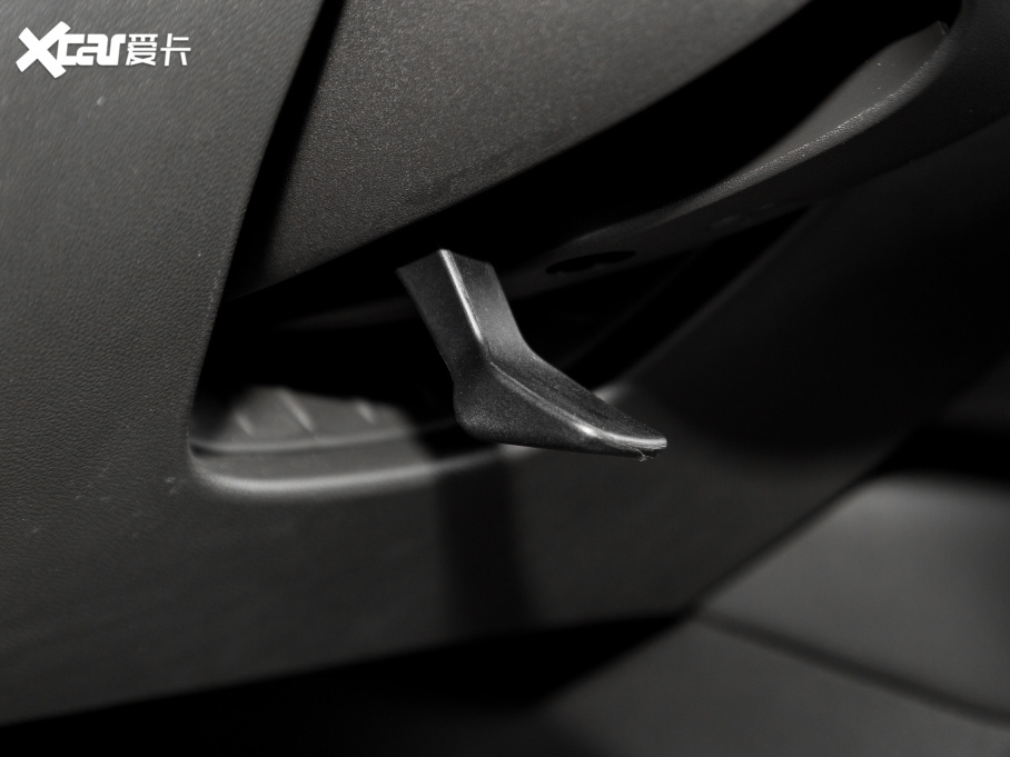 2022ѩm_ p 650T Redline 7 