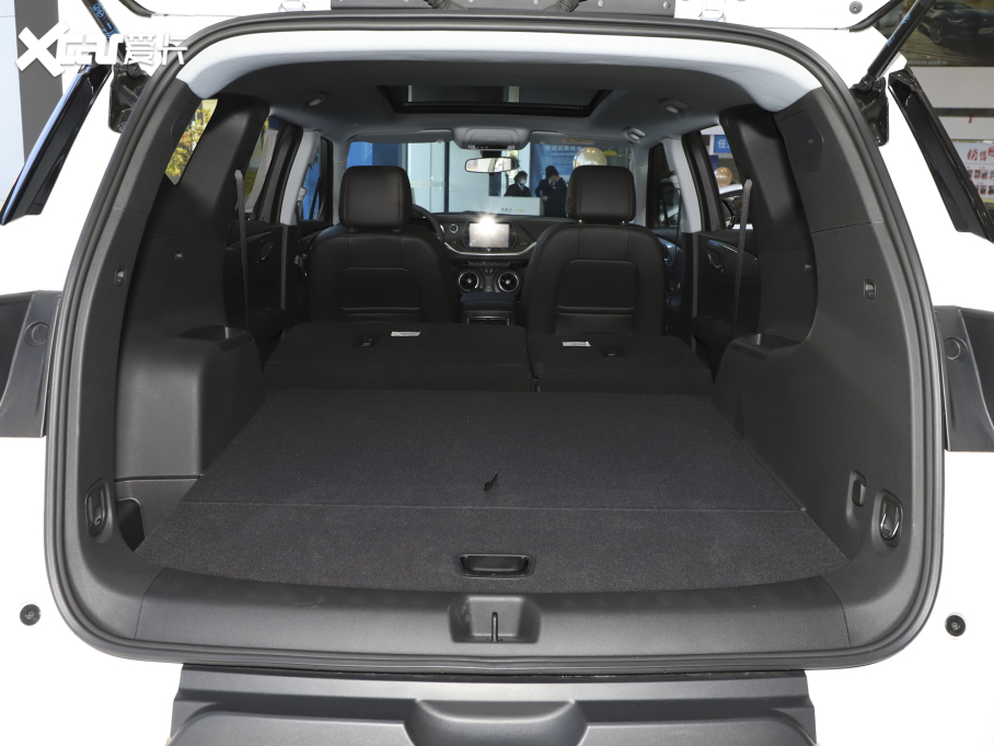 2022ѩm_ p 650T Redline 5 Ͱ