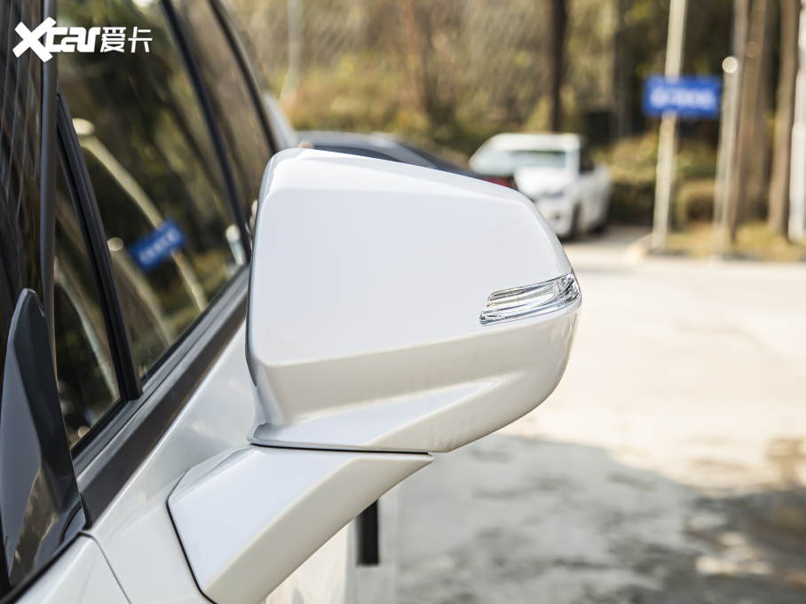 2022ѩm_ p 650T RS Twin-Clutch 7 ҹ