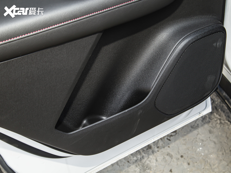 2022ѩm_ p 650T RS Twin-Clutch 7 ҹ