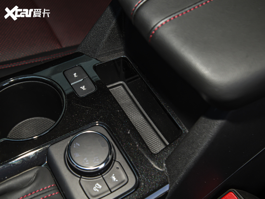 2022ѩm_ p 650T RS Twin-Clutch 7 ҹ