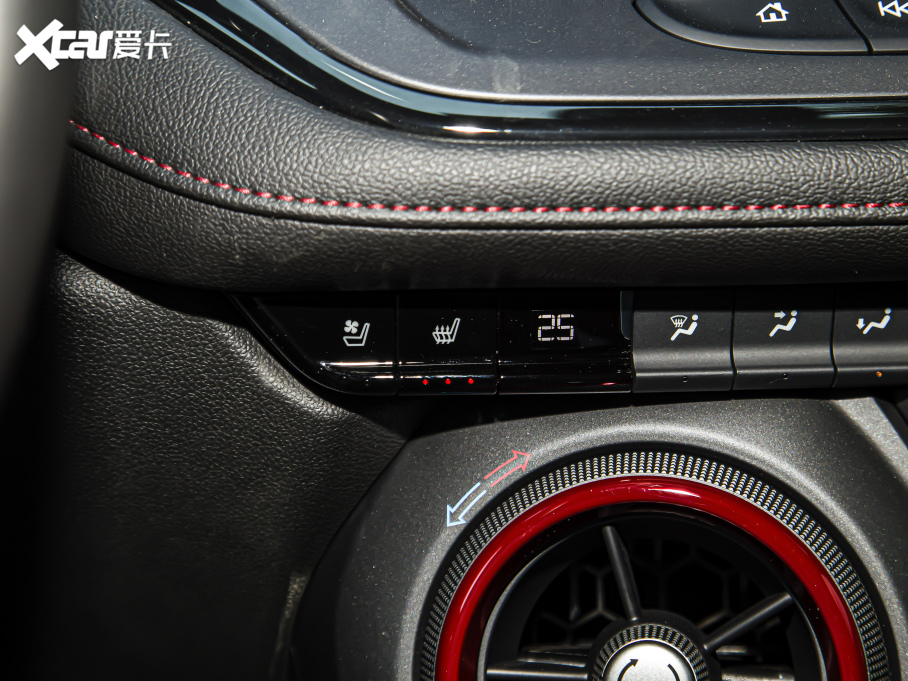 2022ѩm_ p 650T RS Twin-Clutch 7 ҹ