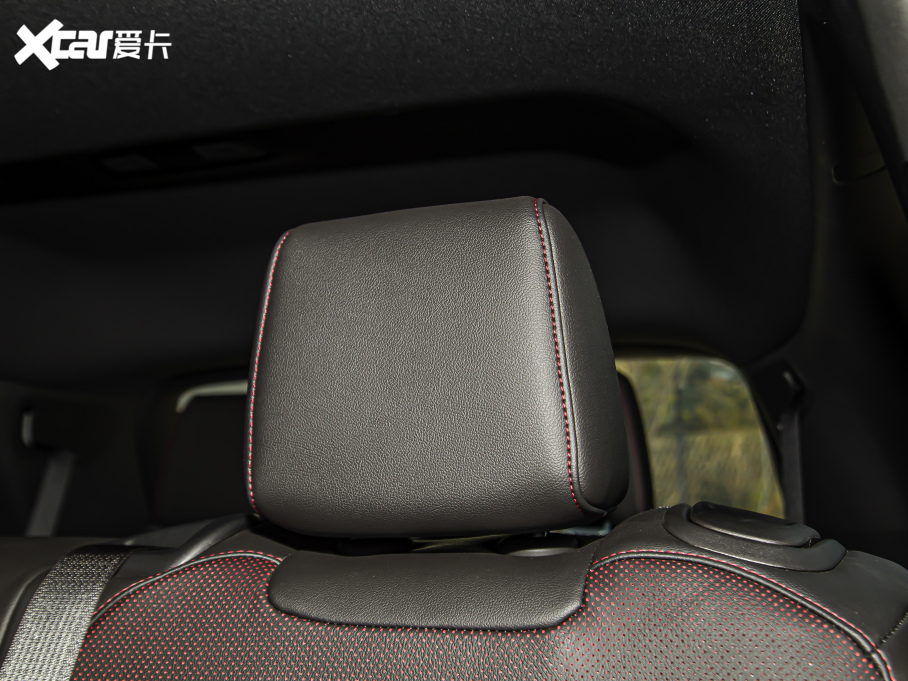 2022ѩm_ p 650T RS Twin-Clutch 7 ҹ