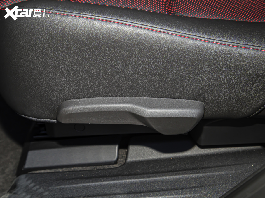 2022ѩm_ p 650T RS Twin-Clutch 7 ҹ