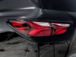 2022p 650T RS Twin-Clutch (q) 7  (x)(ji)^