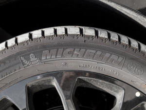 2022p 650T RS Twin-Clutch (q) 7  (x)(ji)^