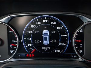 2022p 650T RS Twin-Clutch (q) 7  п؅^(q)