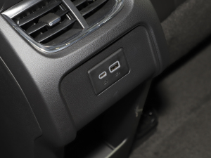 2022p 650T Redline 5 Ͱ п؅^