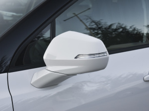 2022款轻混 650T 7座 型版 后视镜