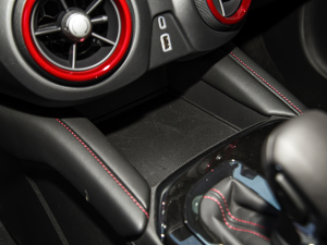 2022p 650T RS Twin-Clutch (q)7 ҹ g