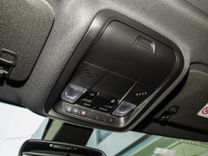 2022p 650T RS Twin-Clutch 7 ҹ п؅^