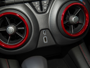 2022p 650T RS Twin-Clutch 7 ҹ п؅^