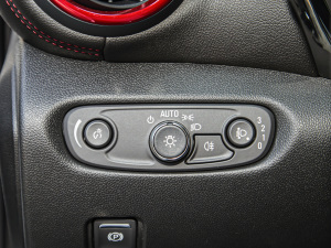 2022p 650T RS Twin-Clutch 7 ҹ п؅^