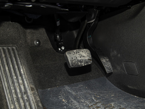 2022p 650T RS Twin-Clutch 7 ҹ п؅^