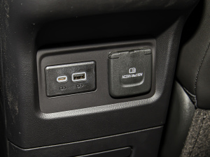 2022p 650T RS Twin-Clutch 7 ҹ п؅^