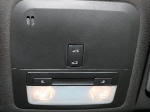 2022p RS 330T Ԅӕ п؅^(q)