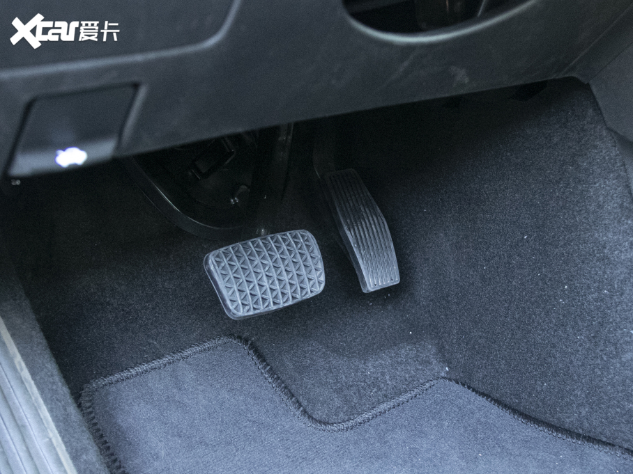 2022~JXL Redline 550T ԄJ110o