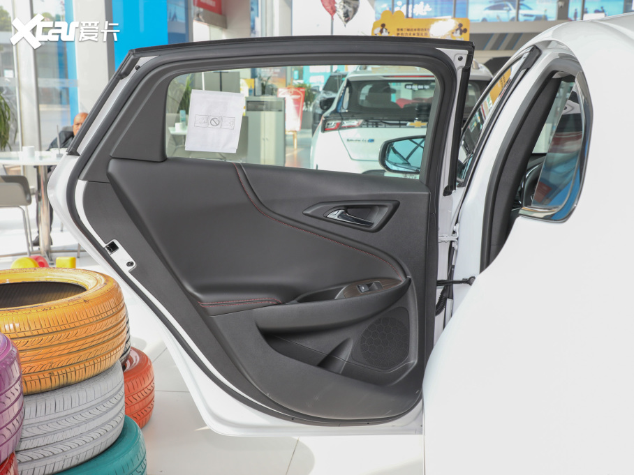 2022~JXL Redline 550T ԄJǰ110o