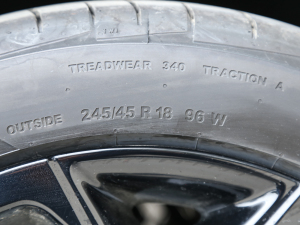 2022Redline 550T ԄJӰ ݆̥ߴ