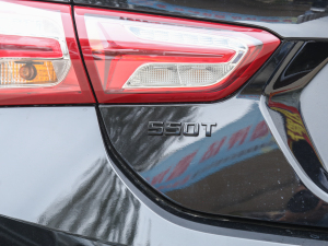 2022Redline 550T ԄJӰ ^