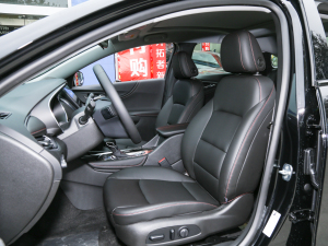 2022Redline 550T ԄJӰ {