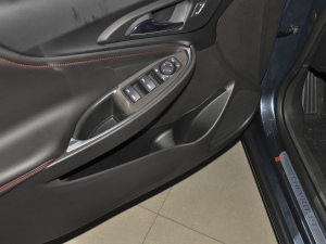 2022Redline 550T ԄJ ǰTg