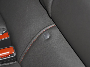 2022Redline 550T ԄJ g