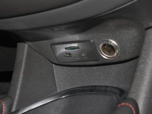 2022Redline 550T Ԅ(dng)J(lin) п؅^(q)