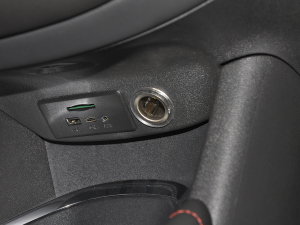 2022Redline 550T Ԅ(dng)J(lin) п؅^(q)