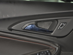 2022Redline 550T Ԅ(dng)J(lin) п؅^(q)