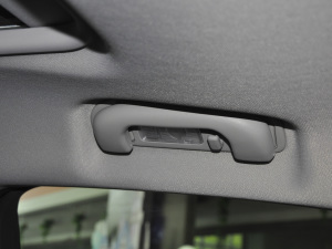 2022Redline 550T Ԅ(dng)J(lin) п؅^(q)