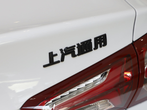 2022Redline 550T ԄJǰ ^