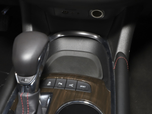 2022Redline 550T ԄJǰ g