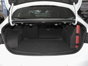 2022Redline 550T ԄJǰ g