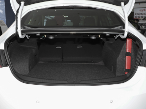 2022Redline 550T ԄJǰ g