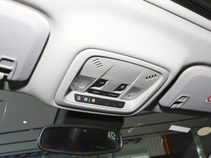 2022Redline 550T ԄJǰ п؅^